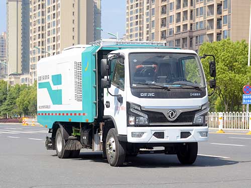 龍牧雙星牌LMX5070TWQEQ6道路污染清除車